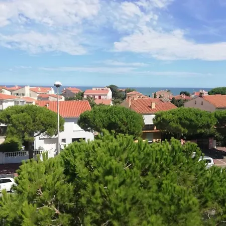 Apartment Saint-cyprien Plage, Charmant Studio Meuble Vue Mer *